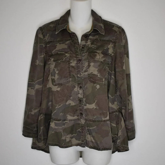 Anthropologie Camo Button Down Shirt Sz 0 Shacket Crop Grunge Combat Streetwear - Picture 1 of 16